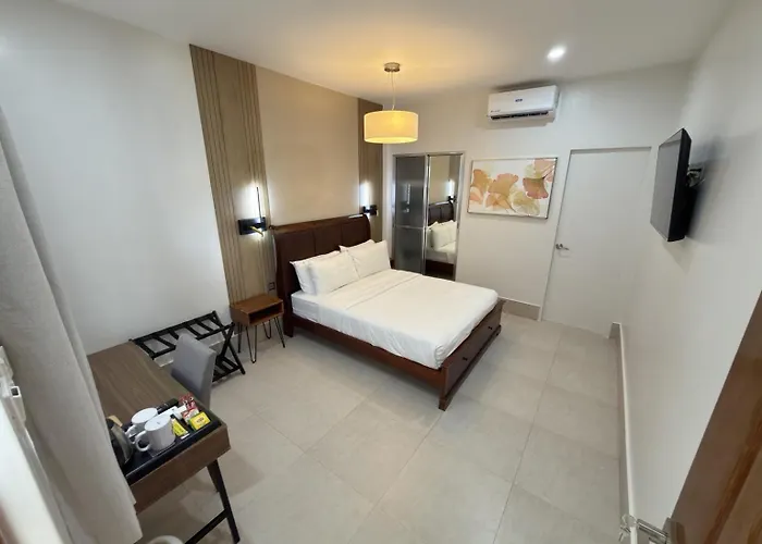 Harman 3* Moalboal